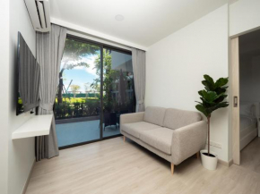 Excellent 2bd apartment with a patio